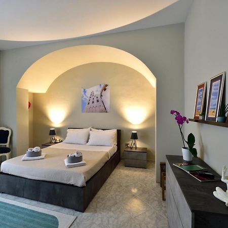 Ciaobari Apartment - Elegant 4 Bedrooms In The Heart Of Old Town Esterno foto