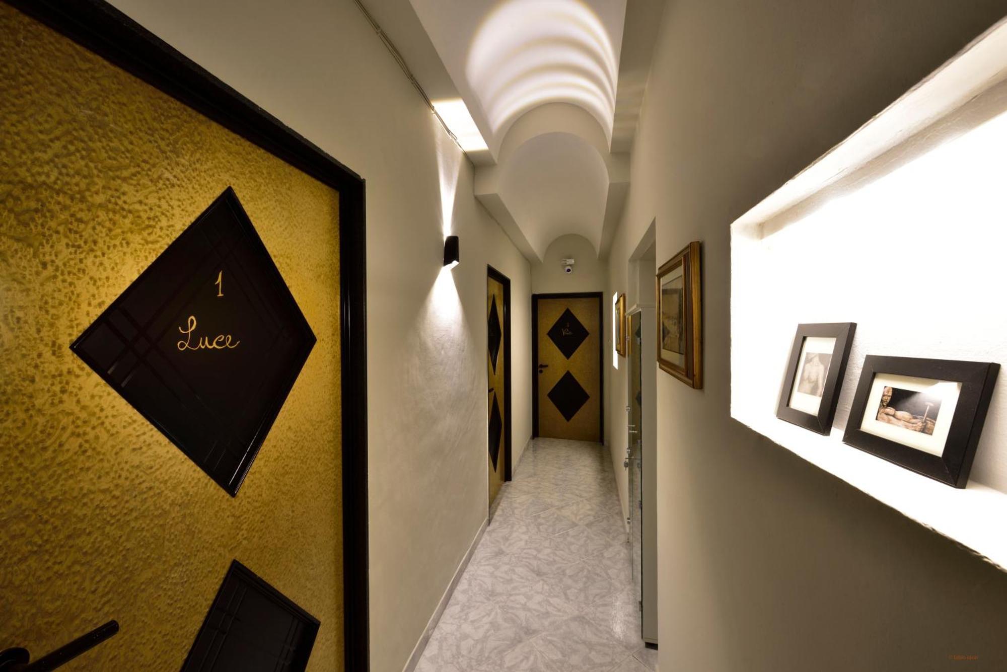 Ciaobari Apartment - Elegant 4 Bedrooms In The Heart Of Old Town Esterno foto