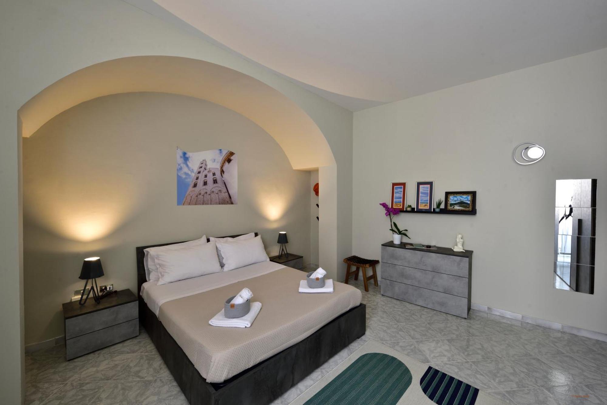 Ciaobari Apartment - Elegant 4 Bedrooms In The Heart Of Old Town Esterno foto